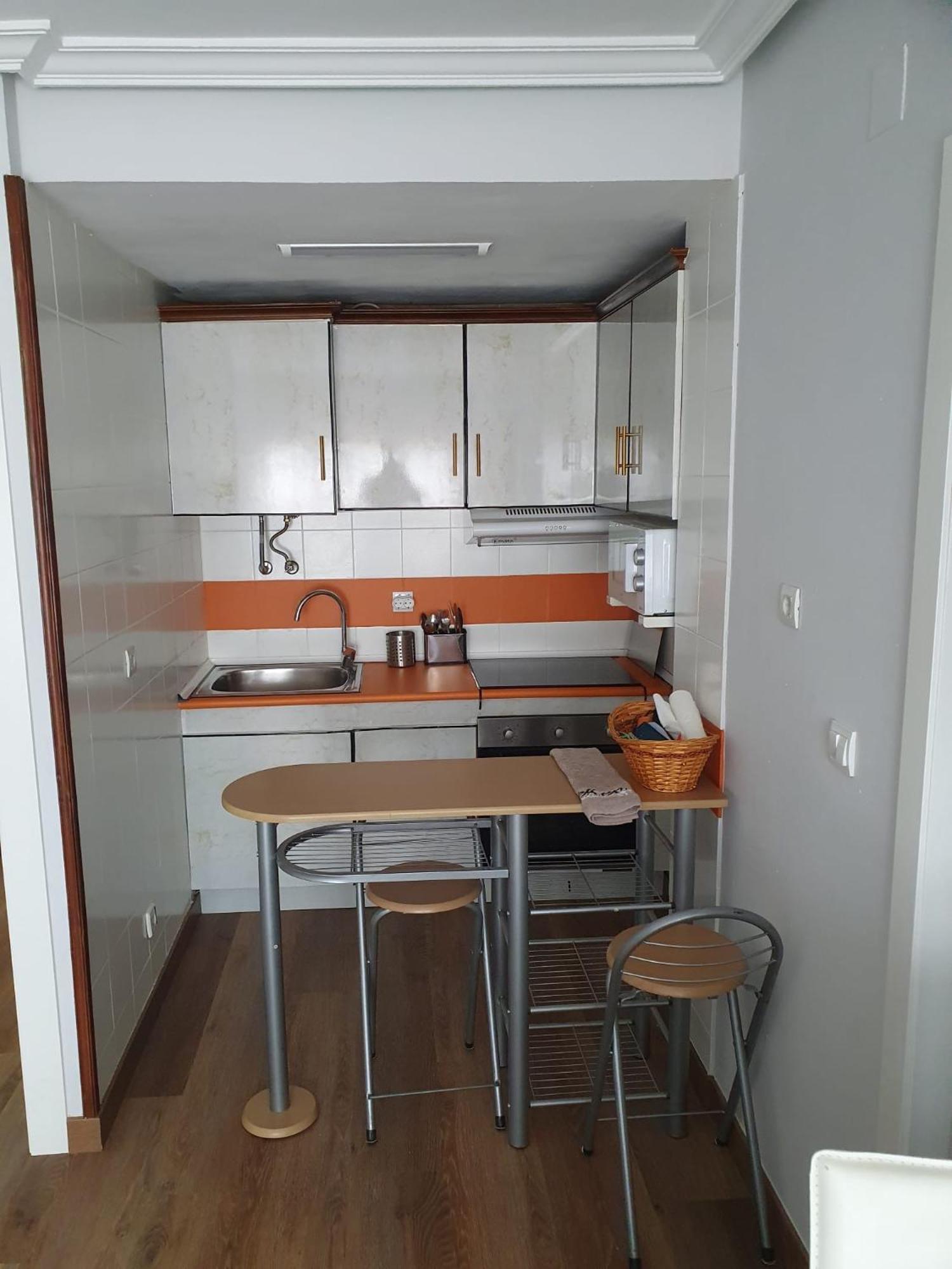 Vistas Monte Naranco Apartamento Con Parking 5Euros Al Dia Oviedo Exterior photo